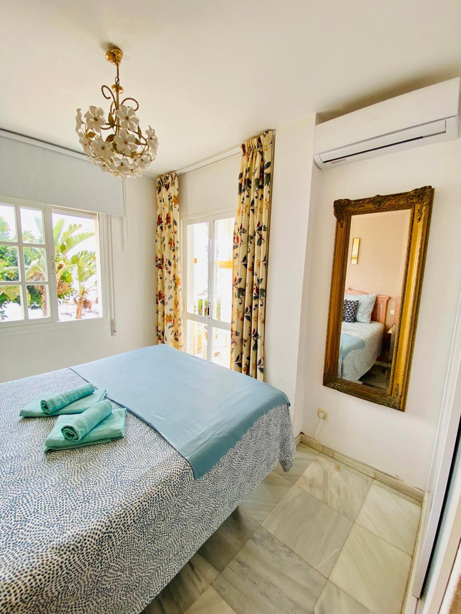 First Line Torrox Costa Apartman Kültér fotó